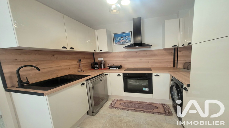 Ma-Cabane - Location Maison L'Isle-sur-la-Sorgue, 58 m²