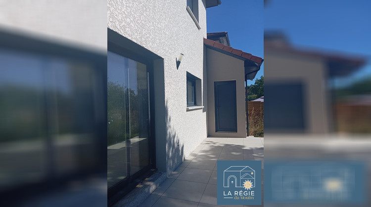 Ma-Cabane - Location Maison LA BATIE-MONTGASCON, 101 m²
