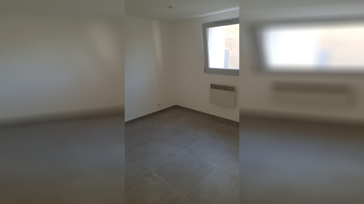 Ma-Cabane - Location Maison LA BOUILLADISSE, 60 m²