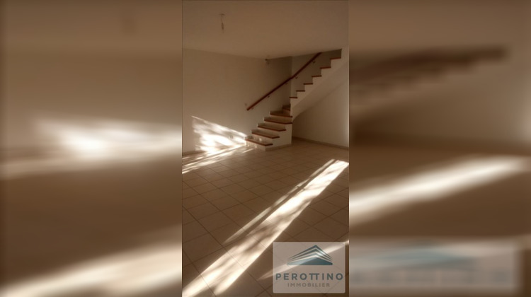 Ma-Cabane - Location Maison LA BOUILLADISSE, 66 m²