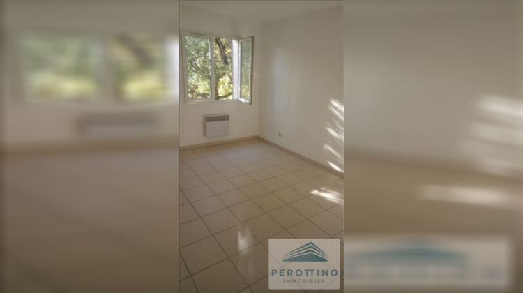 Ma-Cabane - Location Maison LA BOUILLADISSE, 66 m²