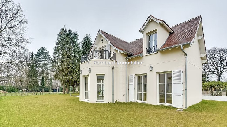 Ma-Cabane - Location Maison La celle-saint-cloud, 269 m²