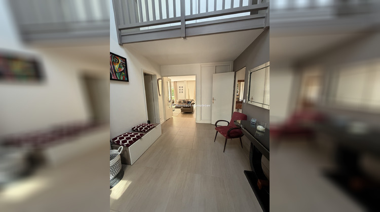 Ma-Cabane - Location Maison La Celle-Saint-Cloud, 213 m²