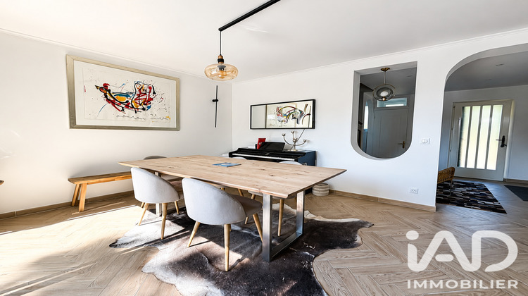 Ma-Cabane - Location Maison La Celle-Saint-Cloud, 164 m²
