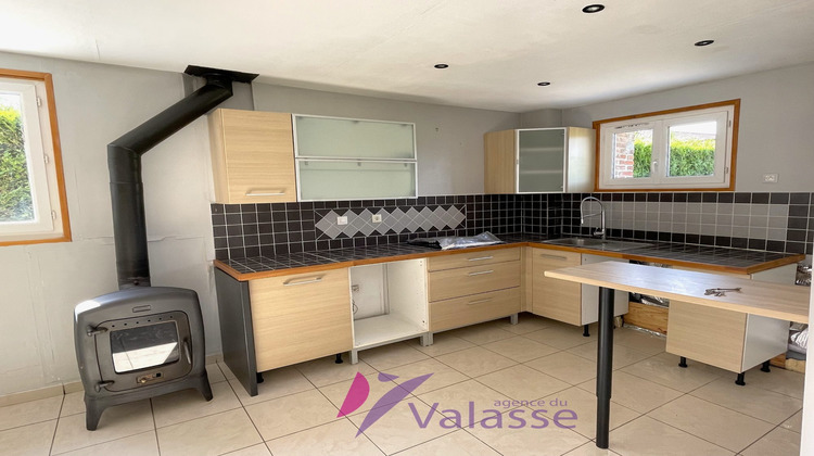 Ma-Cabane - Location Maison La Cerlangue, 75 m²