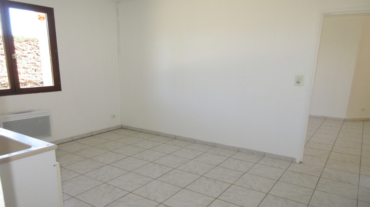 Ma-Cabane - Location Maison LA CHAPELAUDE, 87 m²