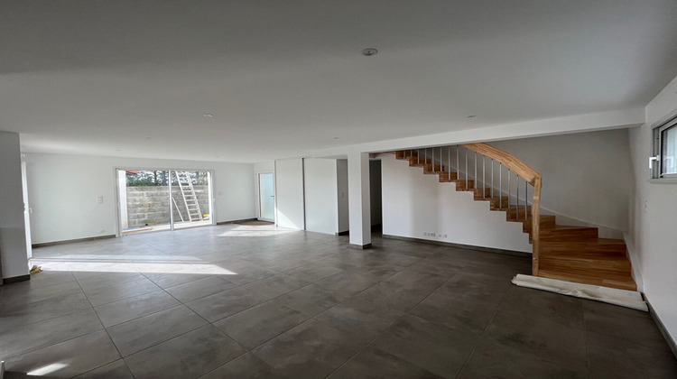 Ma-Cabane - Location Maison LA CHAPELLE-BASSE-MER, 120 m²