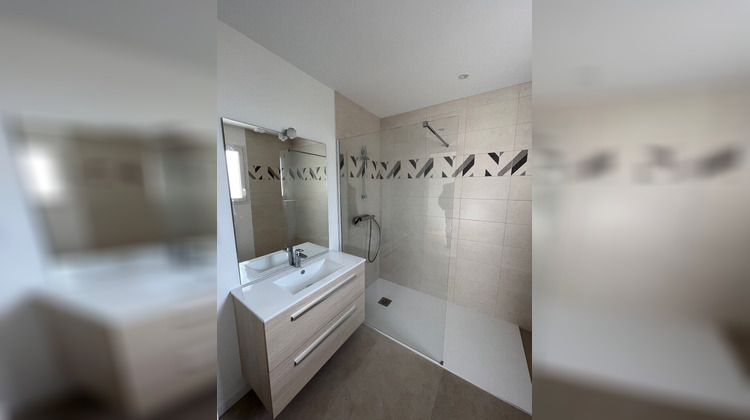 Ma-Cabane - Location Maison LA CHAPELLE-BASSE-MER, 120 m²