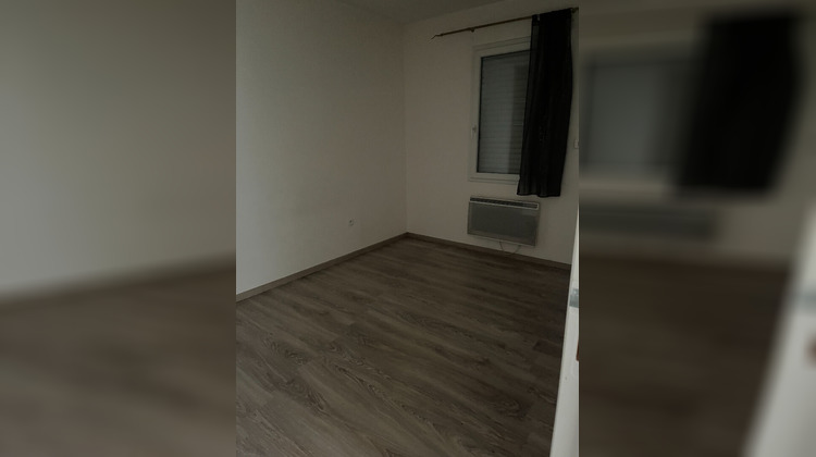Ma-Cabane - Location Maison LA CHAPELLE-BASSE-MER, 57 m²