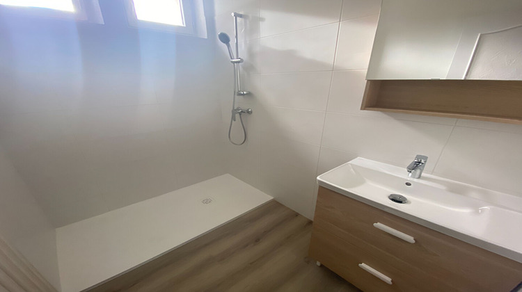 Ma-Cabane - Location Maison LA CHAPELLE-D'ANGILLON, 103 m²