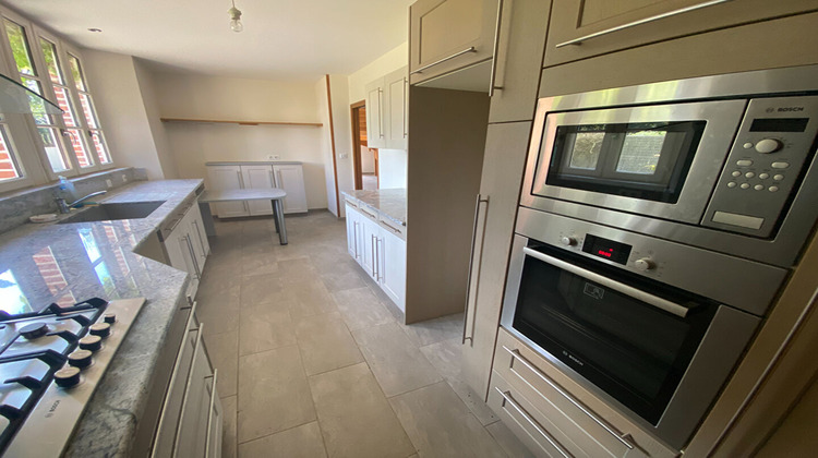 Ma-Cabane - Location Maison LA CHAPELLE-D'ANGILLON, 151 m²