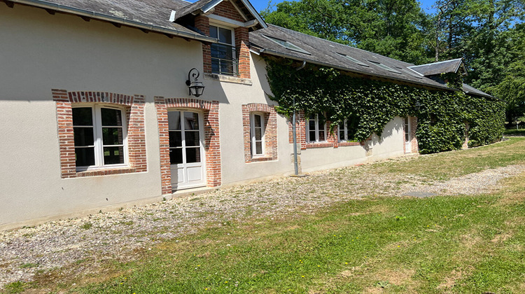 Ma-Cabane - Location Maison LA CHAPELLE-D'ANGILLON, 151 m²