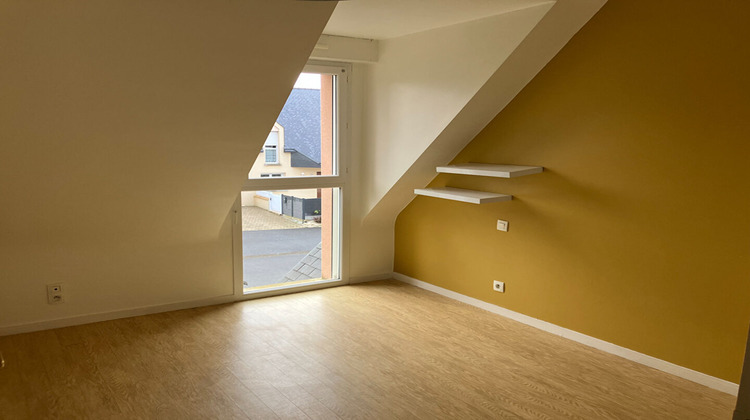 Ma-Cabane - Location Maison LA CHAPELLE-DES-FOUGERETZ, 137 m²