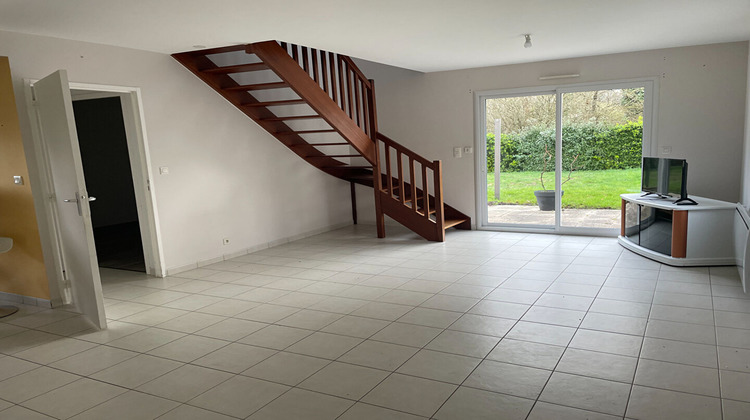 Ma-Cabane - Location Maison LA CHAPELLE-DES-MARAIS, 87 m²