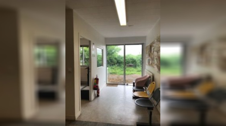 Ma-Cabane - Location Maison LA CHAPELLE SAINT LUC, 1450 m²