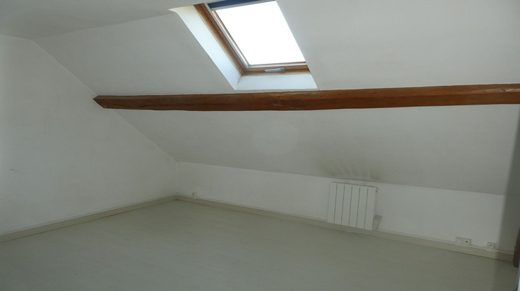 Ma-Cabane - Location Maison LA CHAPELLE-SAINT-MESMIN, 45 m²