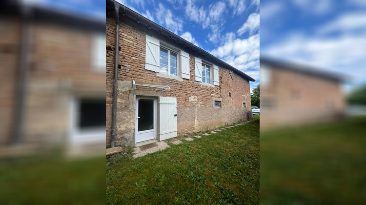 Ma-Cabane - Location Maison LA CHAPELLE-SOUS-BRANCION, 62 m²