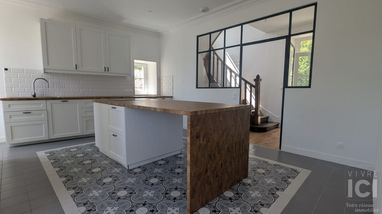 Ma-Cabane - Location Maison LA CHAPELLE-SUR-ERDRE, 115 m²