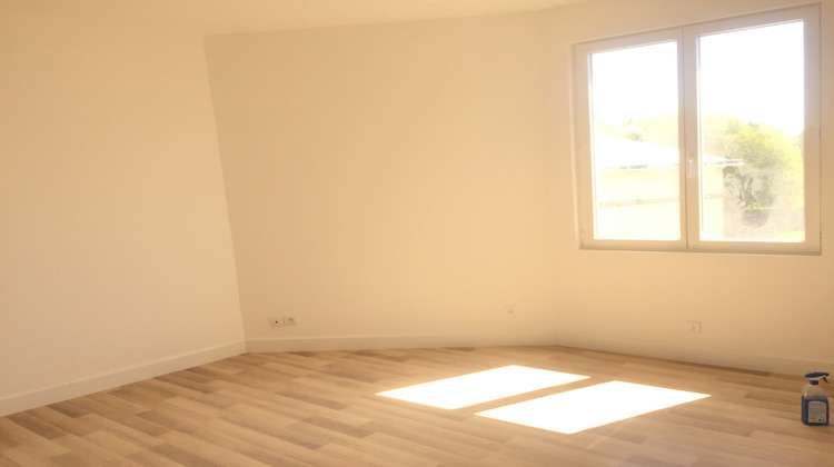 Ma-Cabane - Location Maison LA CHEVALLERAIS, 124 m²
