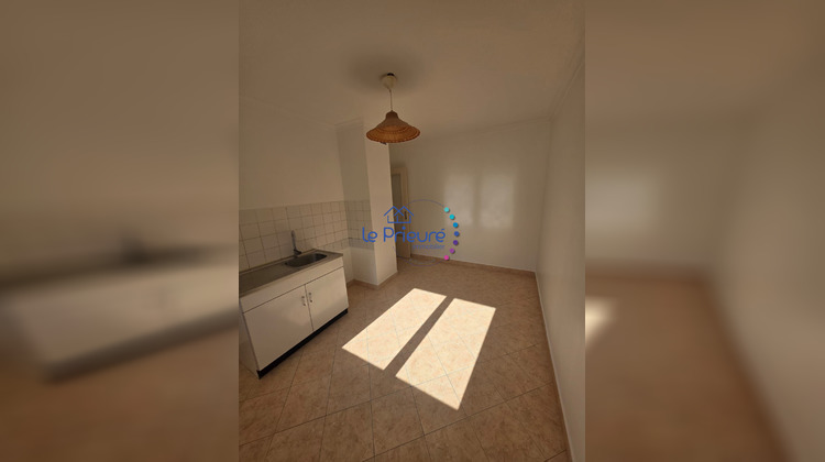 Ma-Cabane - Location Maison La Clayette, 90 m²