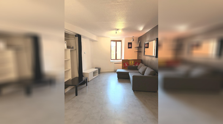 Ma-Cabane - Location Maison La Côte-Saint-André, 69 m²