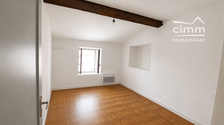 Ma-Cabane - Location Maison La Côte-Saint-André, 94 m²