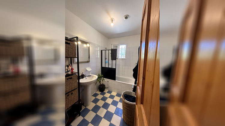 Ma-Cabane - Location Maison LA FARE-LES-OLIVIERS, 47 m²