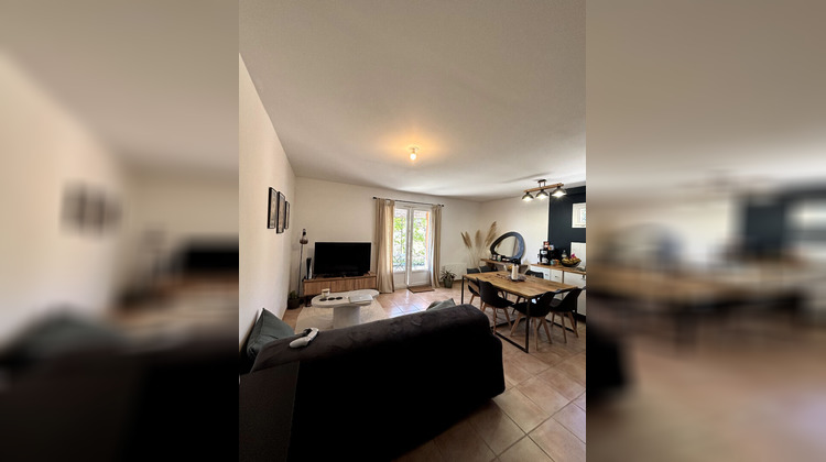 Ma-Cabane - Location Maison LA FARE-LES-OLIVIERS, 47 m²