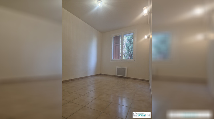 Ma-Cabane - Location Maison La Fare Les Oliviers, 64 m²