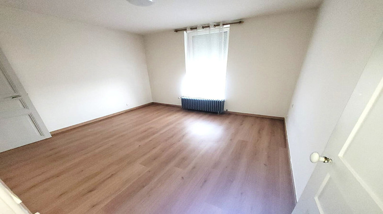 Ma-Cabane - Location Maison LA FERTE-SOUS-JOUARRE, 77 m²