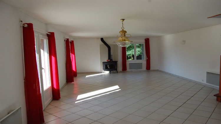 Ma-Cabane - Location Maison LA FOREST-LANDERNEAU, 110 m²