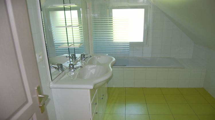 Ma-Cabane - Location Maison LA FOREST-LANDERNEAU, 110 m²