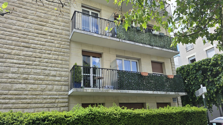 Ma-Cabane - Location Maison LA GARENNE-COLOMBES, 76 m²