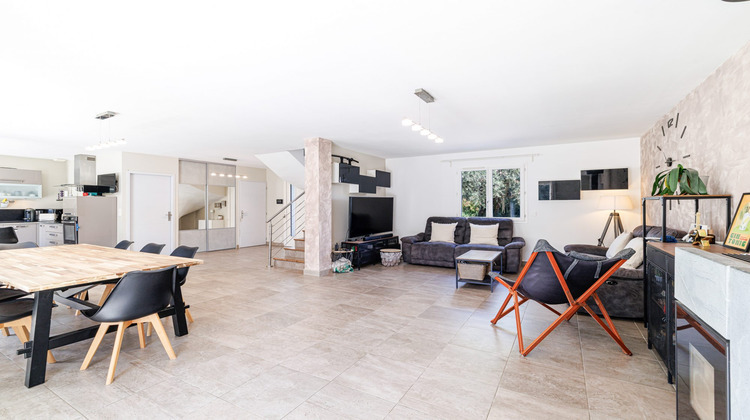 Ma-Cabane - Location Maison La Gaude, 188 m²