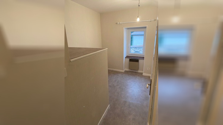 Ma-Cabane - Location Maison La Gresle, 90 m²