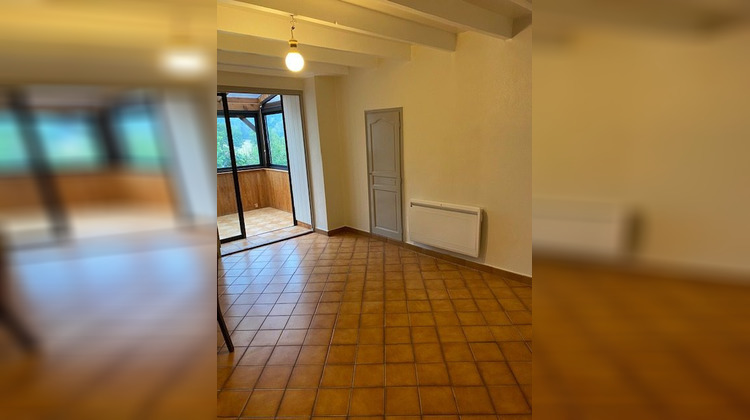 Ma-Cabane - Location Maison La Gresle, 90 m²