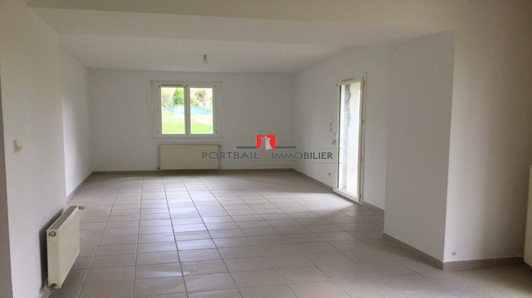 Ma-Cabane - Location Maison LA LANDE-DE-FRONSAC, 74 m²