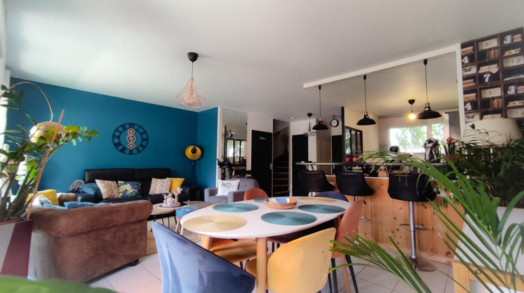 Ma-Cabane - Location Maison LA LONDE LES MAURES, 89 m²