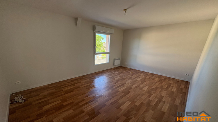 Ma-Cabane - Location Maison LA MEZIERE, 68 m²