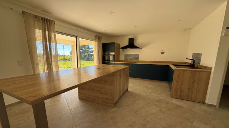 Ma-Cabane - Location Maison La Motte-d'Aigues, 91 m²