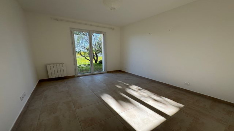 Ma-Cabane - Location Maison La Motte-d'Aigues, 91 m²