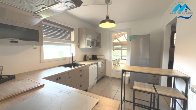 Ma-Cabane - Location Maison La Penne-sur-Huveaune, 200 m²