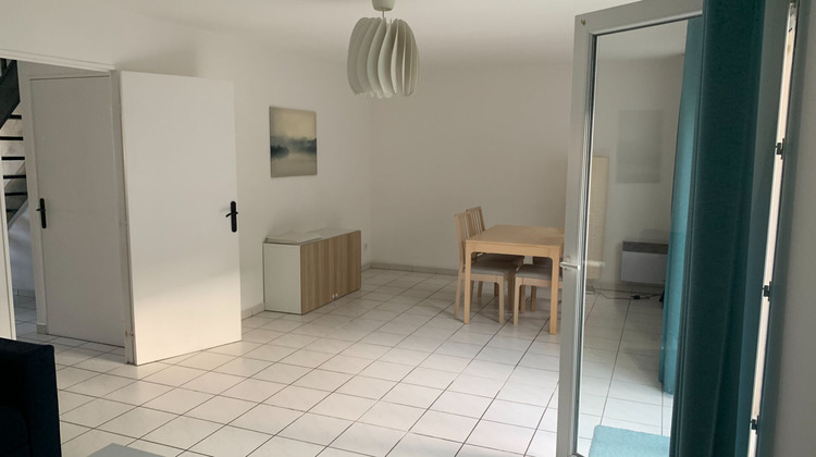 Ma-Cabane - Location Maison LA RICHE, 82 m²