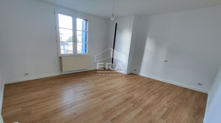 Ma-Cabane - Location Maison LA RICHE, 128 m²