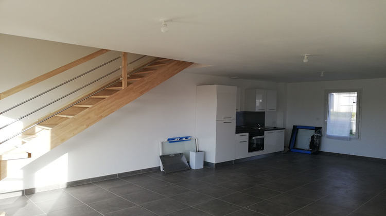 Ma-Cabane - Location Maison LA ROCHE-BLANCHE, 88 m²