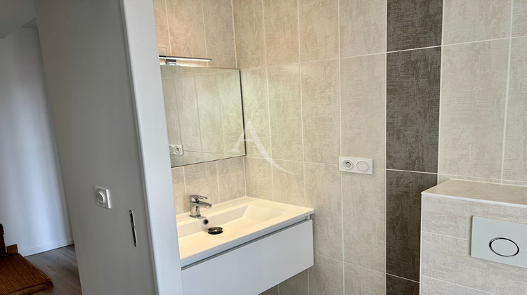 Ma-Cabane - Location Maison LA ROCHE-BLANCHE, 55 m²