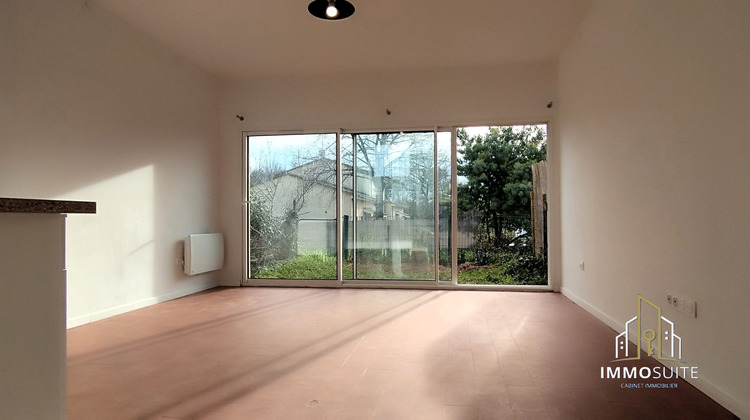 Ma-Cabane - Location Maison La Roche-Chalais, 42 m²