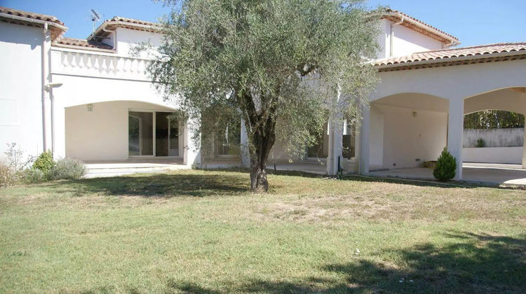 Ma-Cabane - Location Maison La Roquette-sur-Siagne, 141 m²