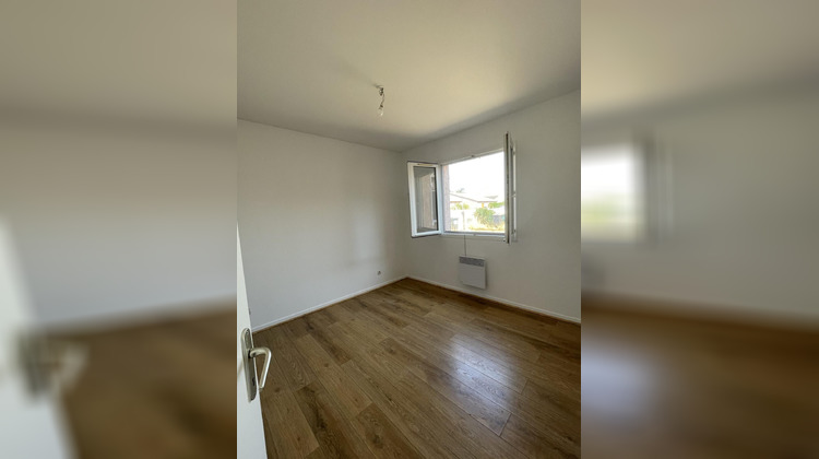 Ma-Cabane - Location Maison La Salvetat-Saint-Gilles, 125 m²