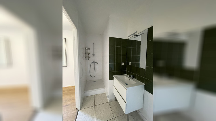 Ma-Cabane - Location Maison La Salvetat-Saint-Gilles, 125 m²